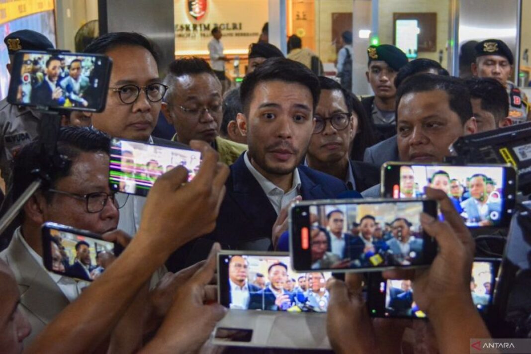 Gelar-perkara-khusus-kasus-ijazah-Jokowi-9725-FHS-5.jpg